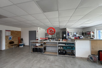  localcommercial laudun-l-ardoise 30290