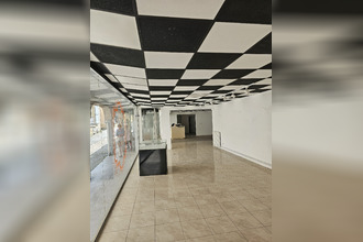  localcommercial laval 53000