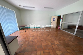  localcommercial laval 53000