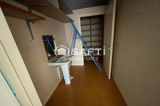  localcommercial laval 53000