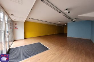  localcommercial lavelanet 09300