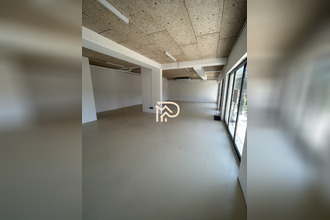  localcommercial le-beausset 83330