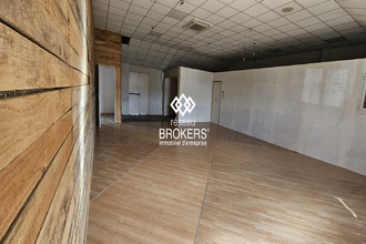  localcommercial le-cendre 63670