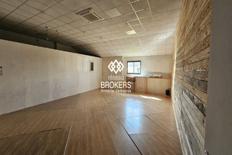  localcommercial le-cendre 63670