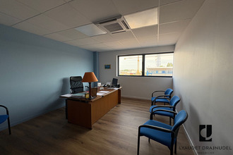  localcommercial le-coteau 42120