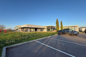  localcommercial le-coteau 42120