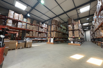  localcommercial le-coteau 42120
