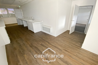  localcommercial le-haillan 33185