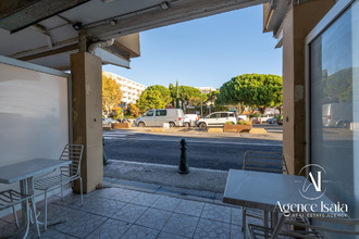  localcommercial le-lavandou 83980