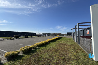  localcommercial le-mans 72100