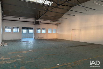  localcommercial le-mesnil-st-denis 78320