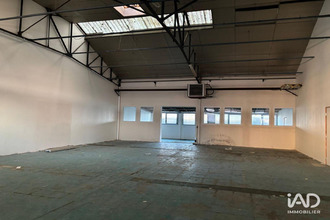  localcommercial le-mesnil-st-denis 78320