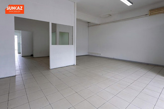  localcommercial le-port 97420