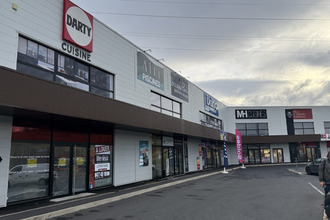  localcommercial le-puy-en-velay 43000