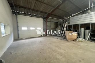  localcommercial le-trait 76580