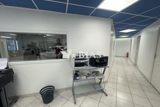  localcommercial le-trait 76580