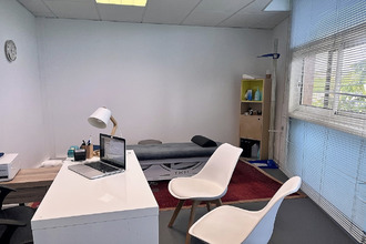  localcommercial les-angles 30133