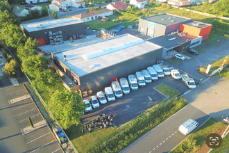  localcommercial les-sorinieres 44840