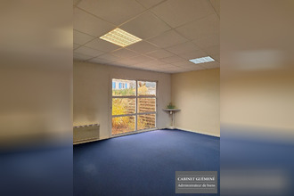  localcommercial les-sorinieres 44840