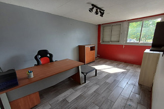  localcommercial lescar 64230