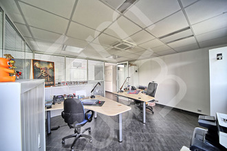  localcommercial lesigny 77150