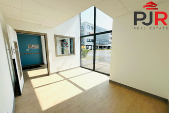  localcommercial lesmenils 54700