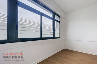  localcommercial lesneven 29260