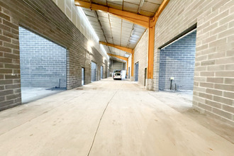  localcommercial lesquin 59810