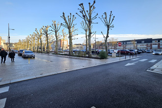  localcommercial lisieux 14100