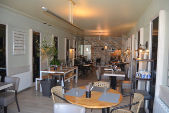  localcommercial lons-le-saunier 39000