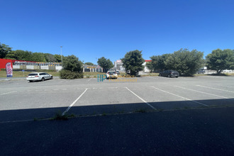  localcommercial lorient 56100