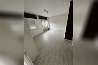  localcommercial louer 40380