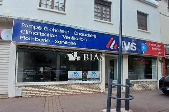  localcommercial louviers 27400