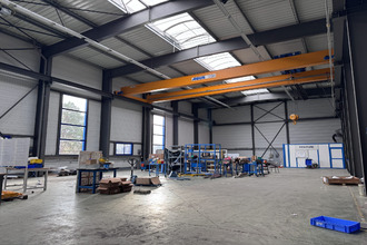  localcommercial louviers 27400