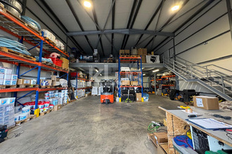  localcommercial lucciana 20290