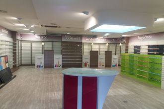  localcommercial lunel 34400