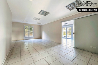  localcommercial lussas 07170