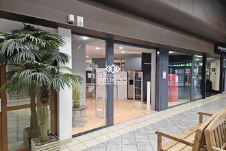  localcommercial macon 71000