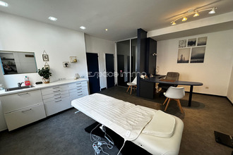  localcommercial malaunay 76770