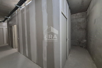  localcommercial mallemort 13370