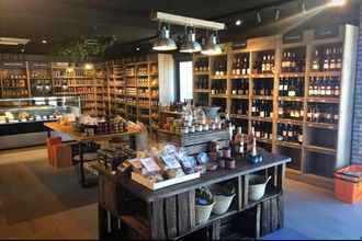  localcommercial manosque 04100