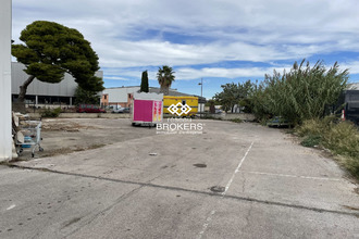  localcommercial marignane 13700