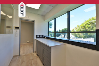  localcommercial marignane 13700
