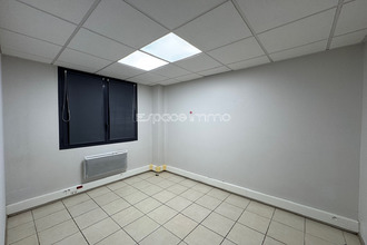  localcommercial maromme 76150