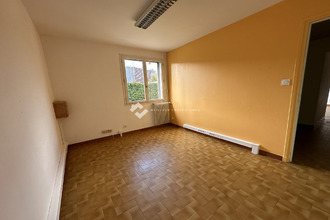  localcommercial massiac 15500