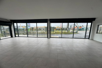  localcommercial matoury 97351