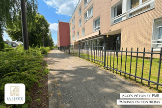  localcommercial maubeuge 59600