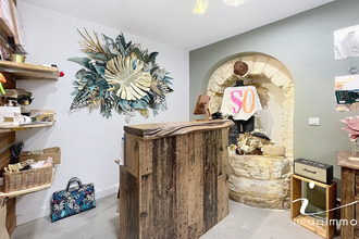  localcommercial mauguio 34130