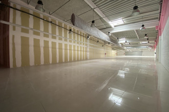  localcommercial maurepas 78310