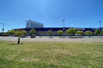  localcommercial maurepas 78310